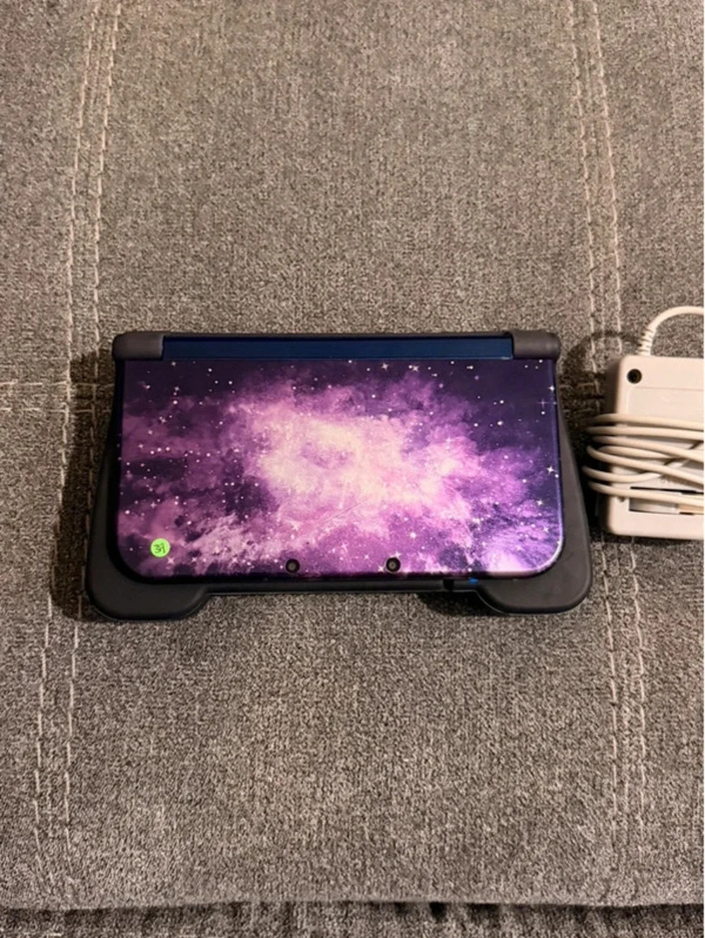 “New” Galaxy 3DS XL (Customized)
